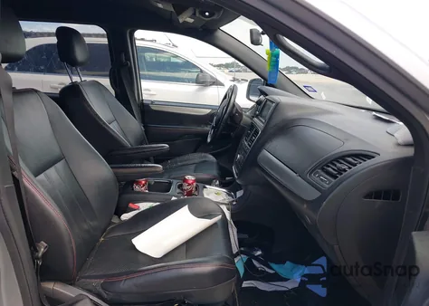 2014 Dodge Grand Caravan R/T z USA, uszkodzony, nr VIN 2C4RDGEG9ER181266